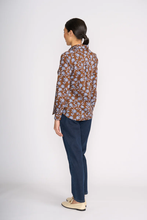 Load image into Gallery viewer, Foil - All Class Shirt - Dynasty colour back shot

