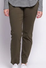 Load image into Gallery viewer, Foil - Full Monty Trapeze Trouser - Hunter colour front closed up shot

