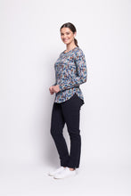 Load image into Gallery viewer, Foil - Long Slim Trapeze Pant - True Navy colour side shot
