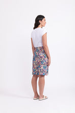 Load image into Gallery viewer, Foil - Neat &amp; Sweet Tee in White colour side shot
