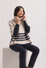 Load image into Gallery viewer, Foil - Pic Of The Bunch Trouser - True Navy colour side shot
