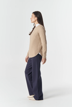 Load image into Gallery viewer, Goondiwindi Cotton - The Classic Crew Neck Raglan Jumper - Breccia colour side shot
