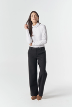 Load image into Gallery viewer, Goondiwindi Cotton - The Traditional Cotton Skivvy - White colour front shot
