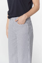 Load image into Gallery viewer, Goondiwindi Cotton - Ankle Wide Leg Stripe Jean - Navy/ White colour front closed up shot
