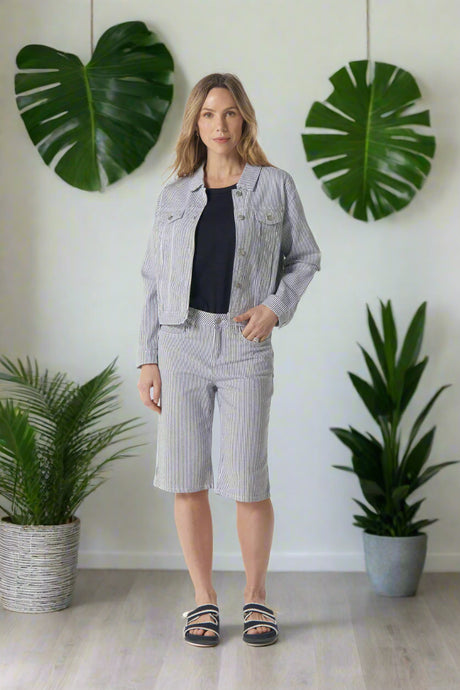 Goondiwindi Cotton - Knee Length Stripe Shorts - Navy/ White colour front shot