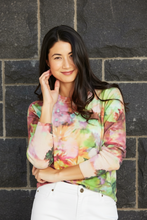 Load image into Gallery viewer, Jump - Flowerbomb Pullover - Multi colour front shot
