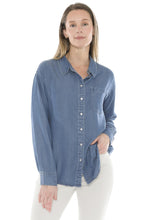 Load image into Gallery viewer, Jump - Soft Lyocell Shirt - Chambray colour front shot
