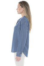 Load image into Gallery viewer, Jump - Soft Lyocell Shirt - Chambray colour side shot
