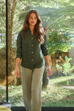 Load image into Gallery viewer, Naturals O&amp;J Linen Buttoned Top Myrtle colour front shot
