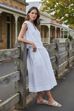 Load image into Gallery viewer, Naturals O&amp;J Round Notched Neckline Top White colour front shot
