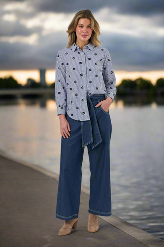 Naturals by O&J Button-Through Top Headmistress colour front shot