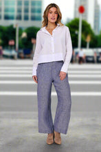 Load image into Gallery viewer, Naturals by O&amp;J Button-Through Top White colour front shot
