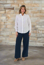 Load image into Gallery viewer, Naturals by O&amp;J Button-Through Top White colour front shot
