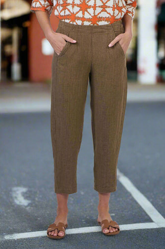 Naturals by O&J Linen Cropped Trousers Tobacco colour front shot