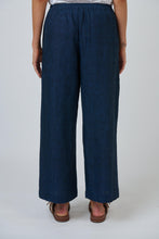 Load image into Gallery viewer, Naturals by O&amp;J Linen Pants Eclipse colour back shot
