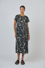 Load image into Gallery viewer, Naturals by O&amp;J Linen Round Neck Midi Dress Folies colour front shot
