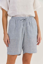 Load image into Gallery viewer, Naturals by O&amp;J Linen Shorts Deckchair colour front shot
