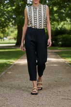 Load image into Gallery viewer, Naturals by O&amp;J Linen Stretch Pants Black colour front shot
