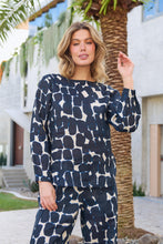 Load image into Gallery viewer, Naturals by O&amp;J Long-Sleeve Top Eclipse colour front shot

