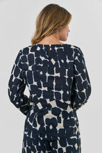 Load image into Gallery viewer, Naturals by O&amp;J Long-Sleeve Top Eclipse colour back shot
