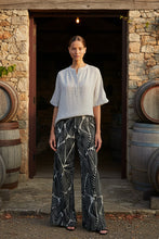 Load image into Gallery viewer, Naturals by O&amp;J Short Sleeves Linen Top Chai colour front shot
