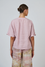 Load image into Gallery viewer, Naturals by O&amp;J Short Sleeves Linen Top Radish colour back shot
