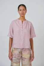 Load image into Gallery viewer, Naturals by O&amp;J Short Sleeves Linen Top Radish colour front shot
