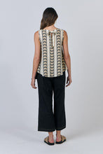 Load image into Gallery viewer, Naturals by O&amp;J Sleeveless Linen Top Chevron colour back shot

