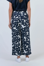 Load image into Gallery viewer, Naturals by O&amp;J Stretch Cotton Pants Ink Barnacles colour back shot
