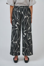 Load image into Gallery viewer, Naturals by O&amp;J Wide Leg Pants Folies colour back shot
