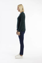 Load image into Gallery viewer, Orientique Knit Top R-Neck Pine colour side shot
