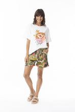Load image into Gallery viewer, Orientique T-shirts Shorts Cecilia colour front shot
