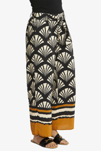 Load image into Gallery viewer, Ping Pong - Marais Palazzo Pant Printed colour side shot
