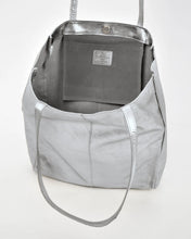 Load image into Gallery viewer, Venus Metallic Leather Hobo - Silver colour inside shot
