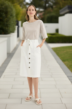 Load image into Gallery viewer, Yarra Trail - Banda Tee - Ecru/ Mocha colour front shot
