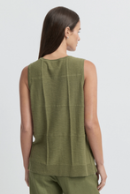 Load image into Gallery viewer, Yarra Trail - Obscurity Knit - Lawn colour back shot
