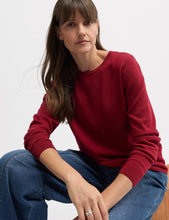 Load image into Gallery viewer, Yarra Trail - Villa Knit Top - Cherry colour front sitting shot
