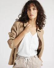 Load image into Gallery viewer, Yarra Trail - Willow Jacket in Toffee colour front shot
