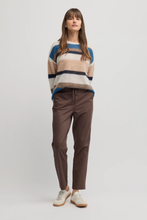 Load image into Gallery viewer, Yarra Trail Nova Jogger Truffle colour front shot
