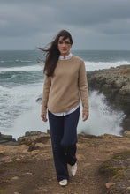 Load and play video in Gallery viewer, Goondiwindi Cotton - The Classic Crew Neck Raglan Jumper - Breccia colour video
 
